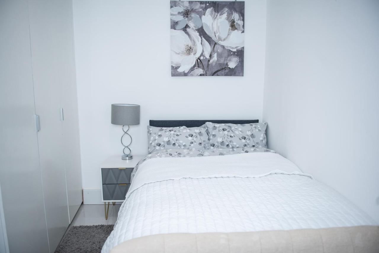 1B Apartment, 30 Mins To Oxford Street Лондон Екстер'єр фото