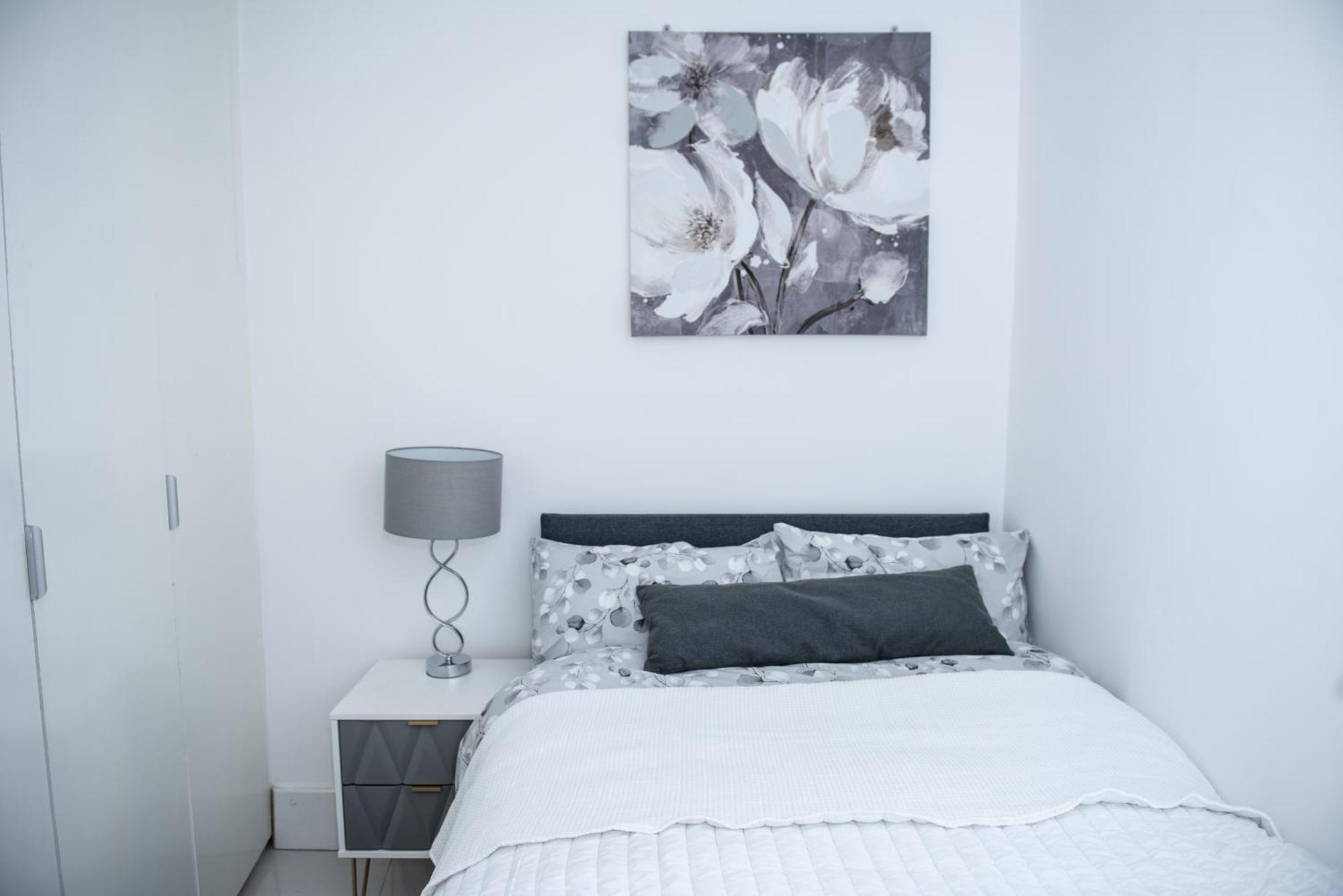 1B Apartment, 30 Mins To Oxford Street Лондон Екстер'єр фото