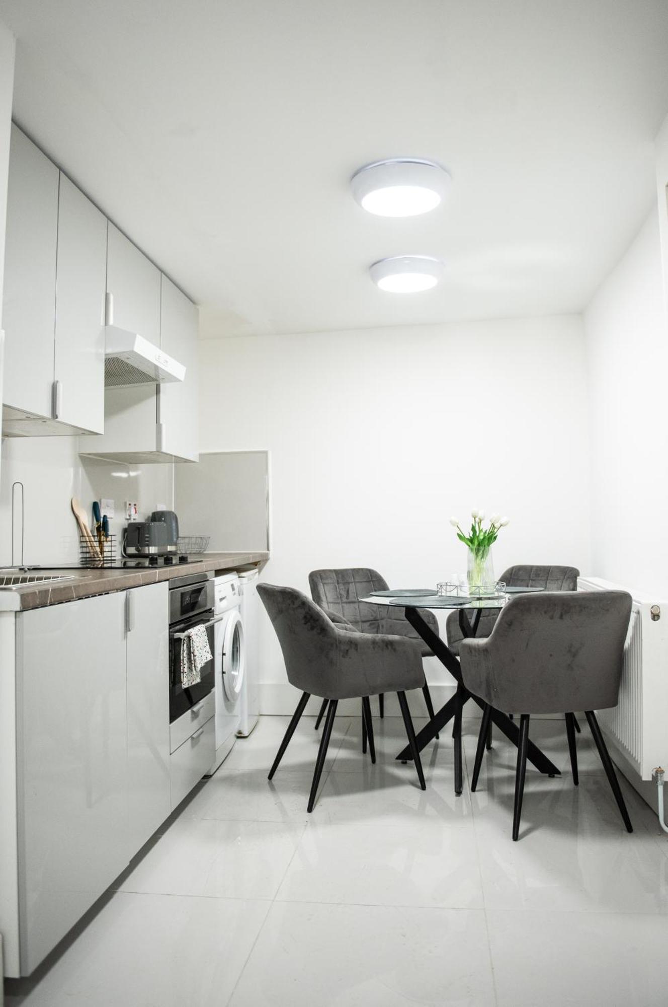 1B Apartment, 30 Mins To Oxford Street Лондон Екстер'єр фото